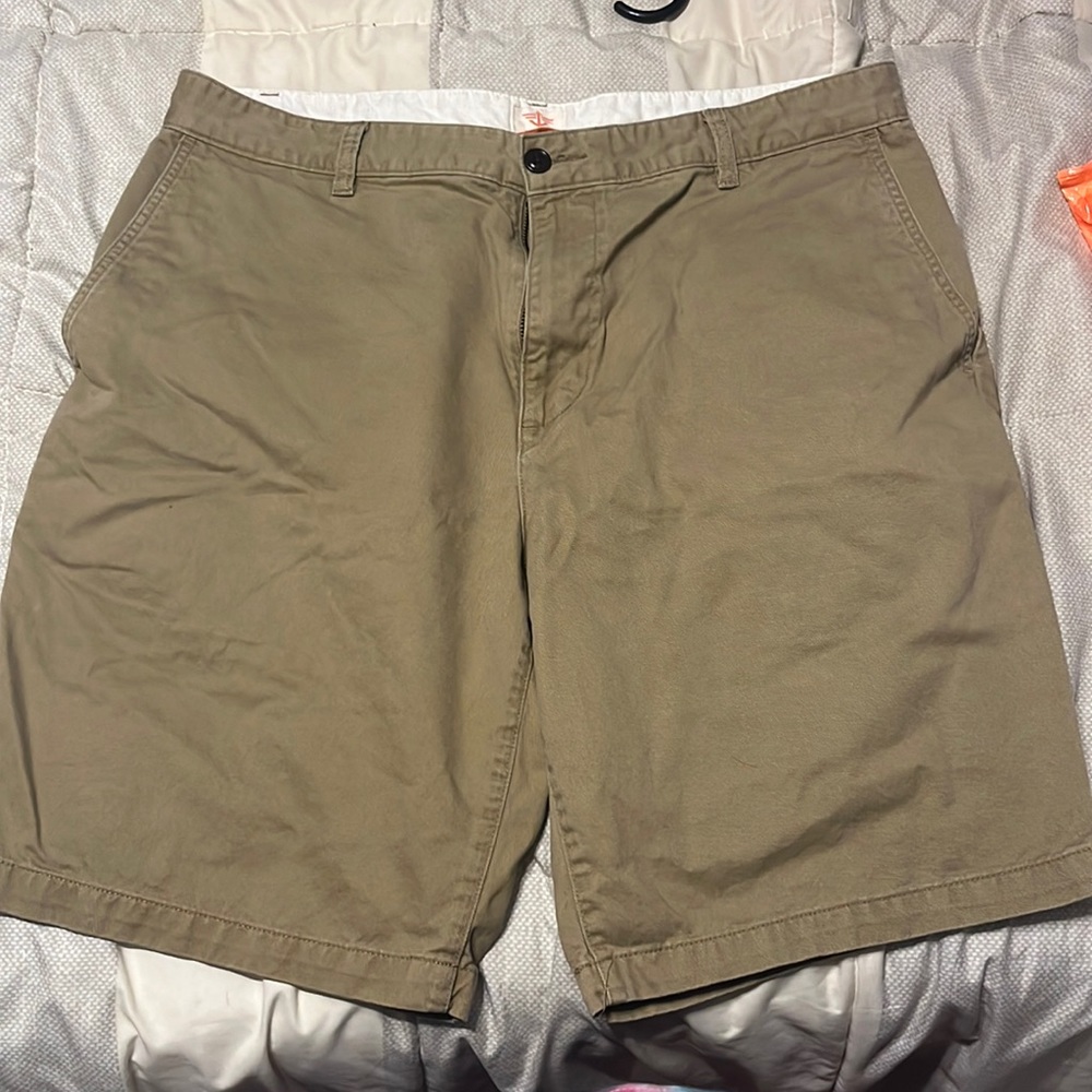 Dockers khaki shorts